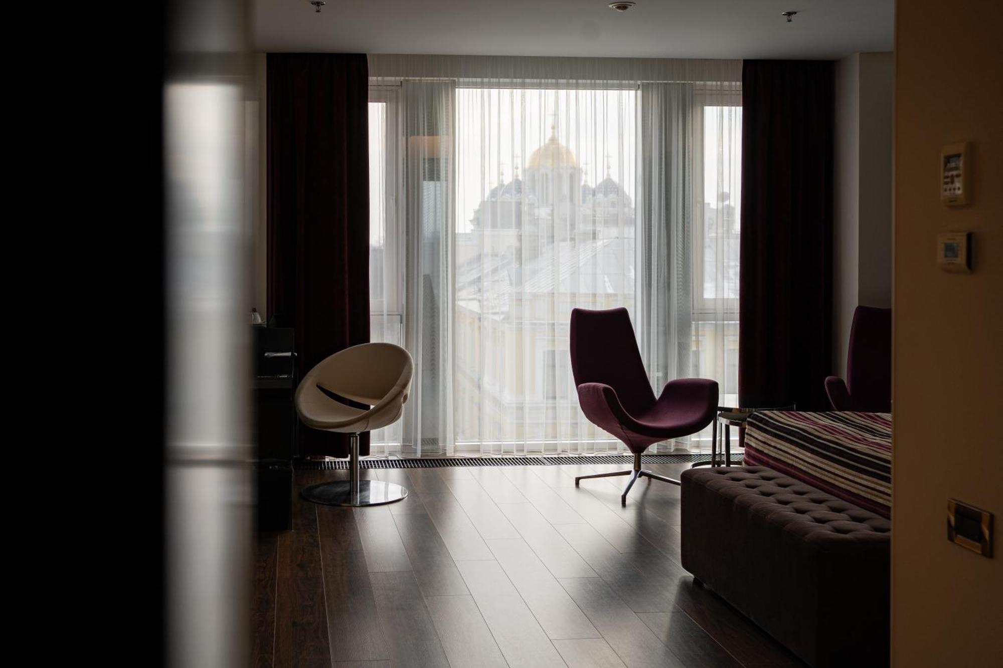 11 Mirrors Design Hotel Kijev Kültér fotó